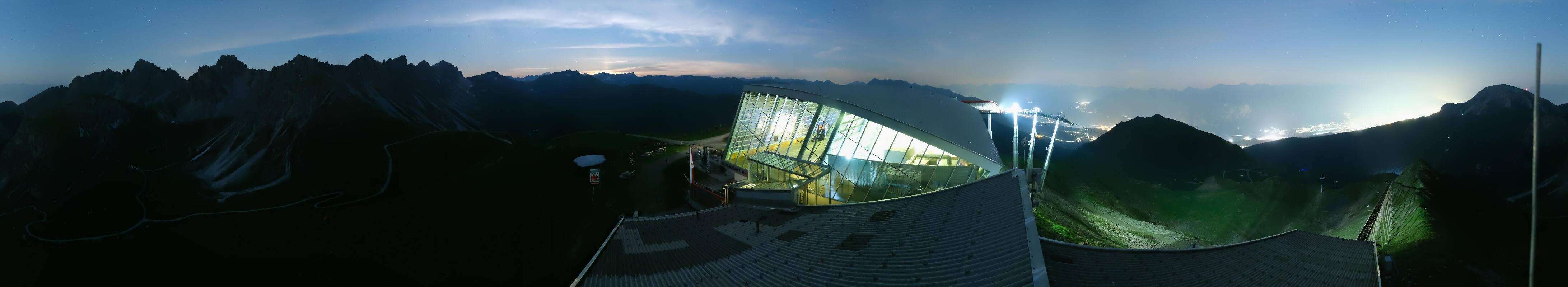 Archiv Foto Webcam Axamer Lizum: Bergstation Olympiabahn