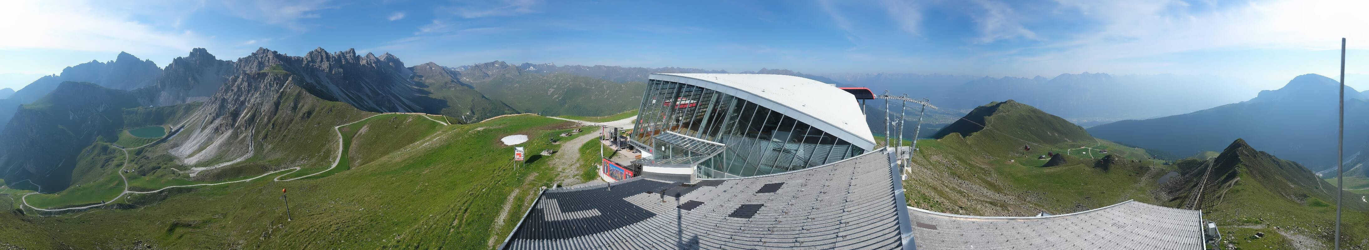 Archiv Foto Webcam Axamer Lizum: Bergstation Olympiabahn