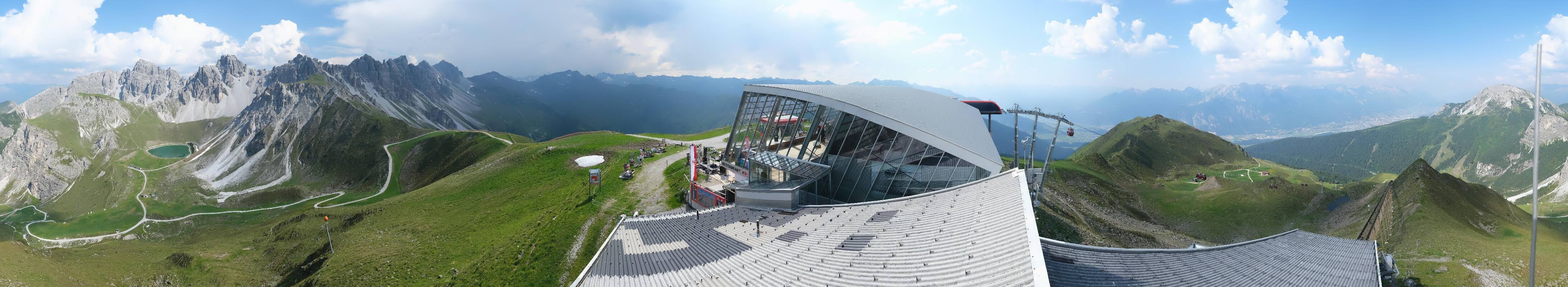 Archiv Foto Webcam Axamer Lizum: Bergstation Olympiabahn