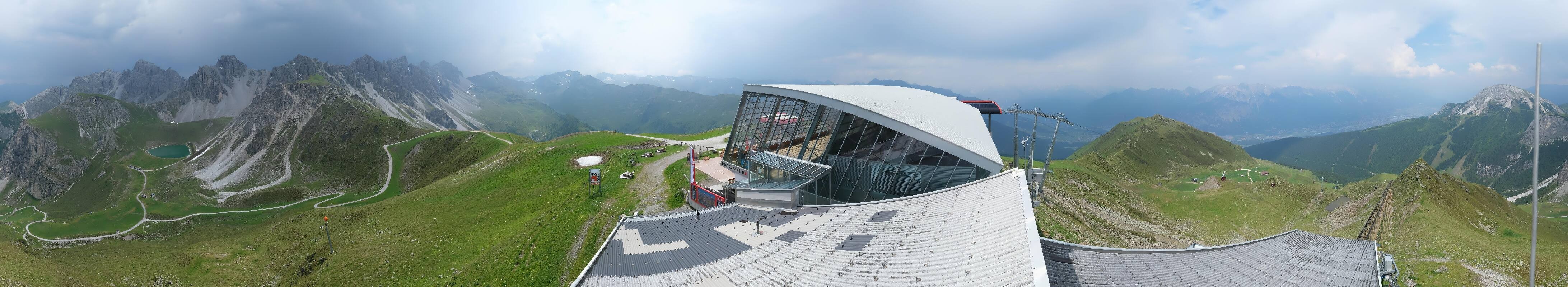 Archiv Foto Webcam Axamer Lizum: Bergstation Olympiabahn