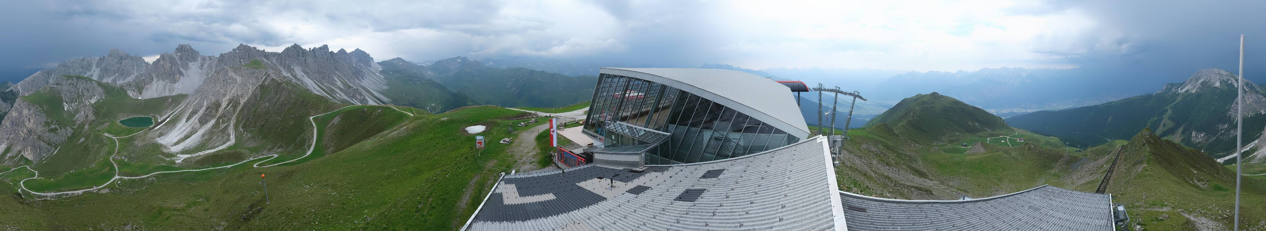 Archiv Foto Webcam Axamer Lizum: Bergstation Olympiabahn