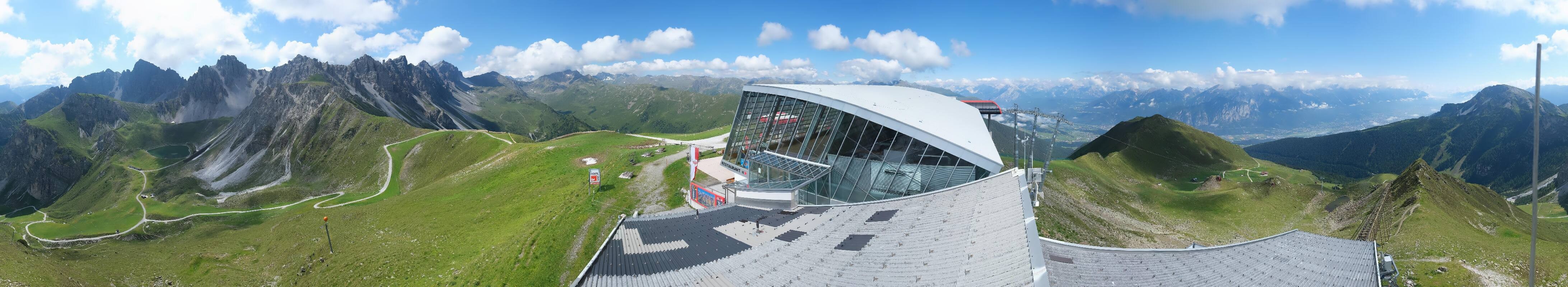 Archiv Foto Webcam Axamer Lizum: Bergstation Olympiabahn