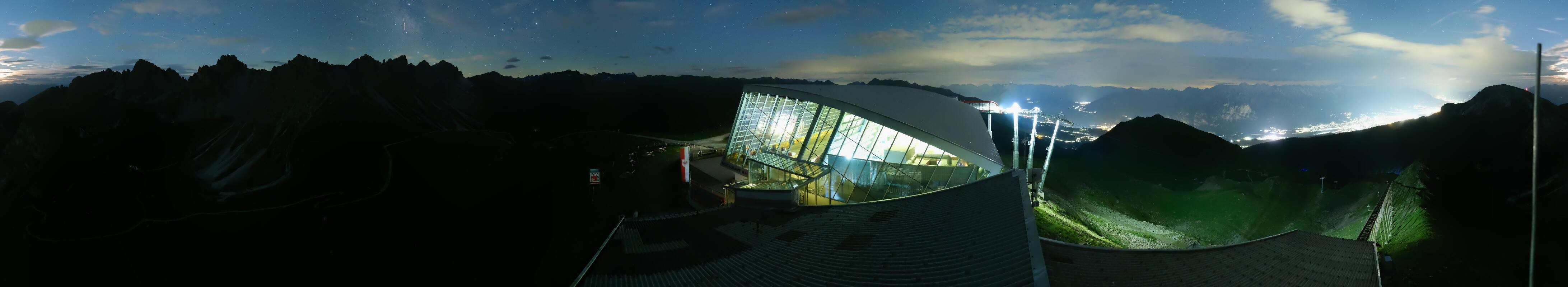 Archived image Webcam Axamer Lizum: Top station Olympia funicular