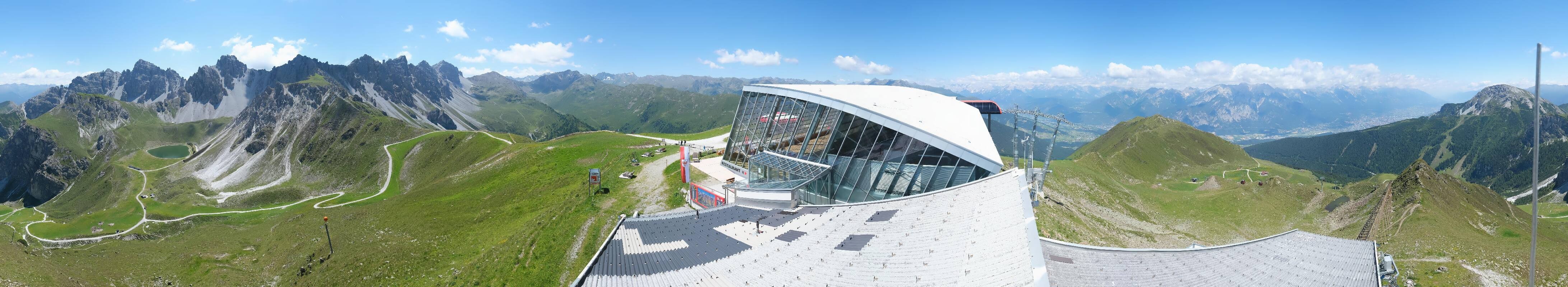 Archived image Webcam Axamer Lizum: Top station Olympia funicular
