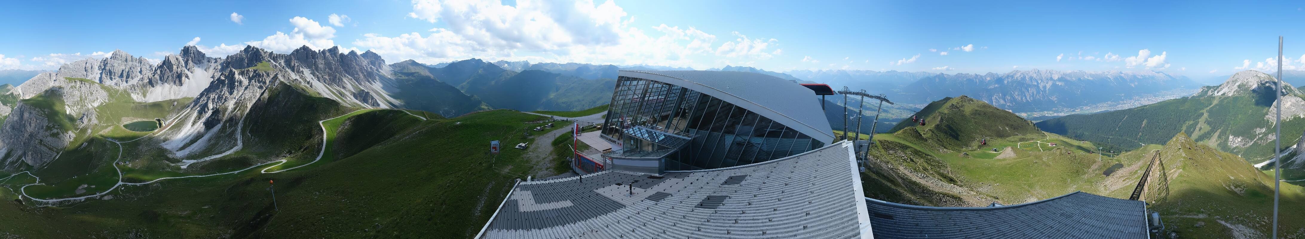 Archiv Foto Webcam Axamer Lizum: Bergstation Olympiabahn