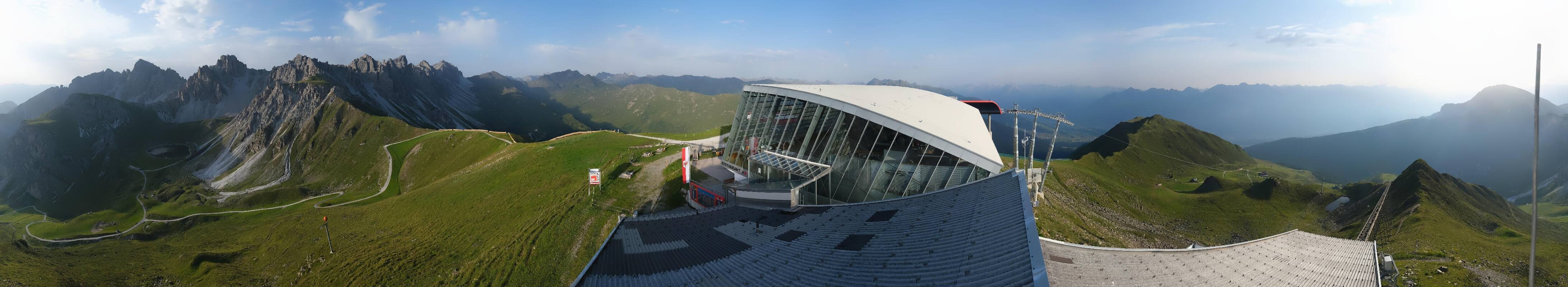 Archiv Foto Webcam Axamer Lizum: Bergstation Olympiabahn