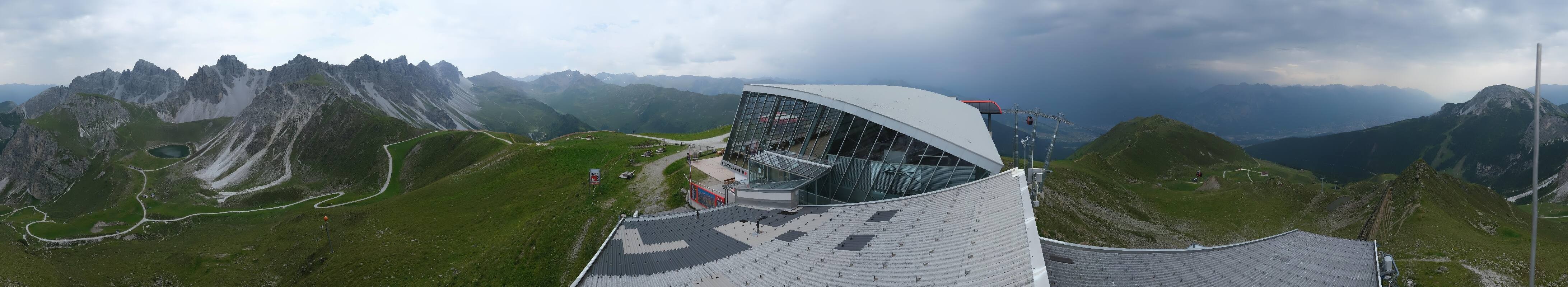 Archiv Foto Webcam Axamer Lizum: Bergstation Olympiabahn