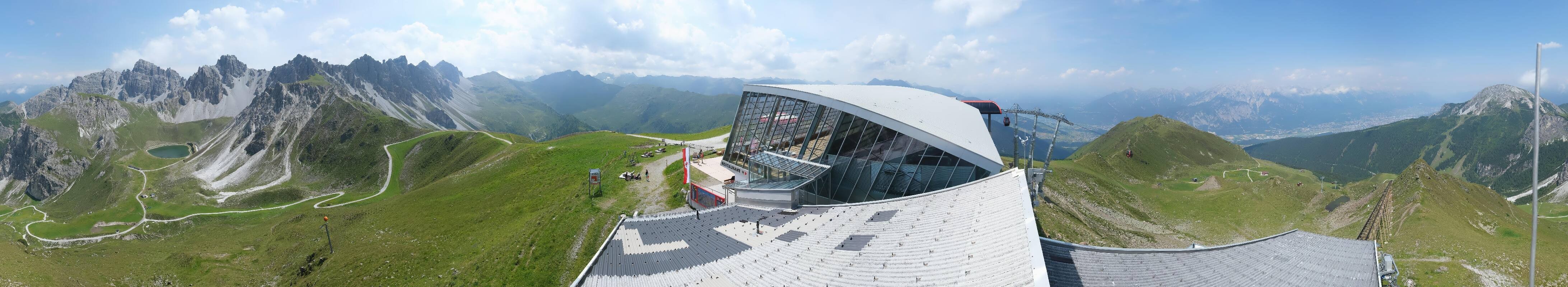 Archiv Foto Webcam Axamer Lizum: Bergstation Olympiabahn
