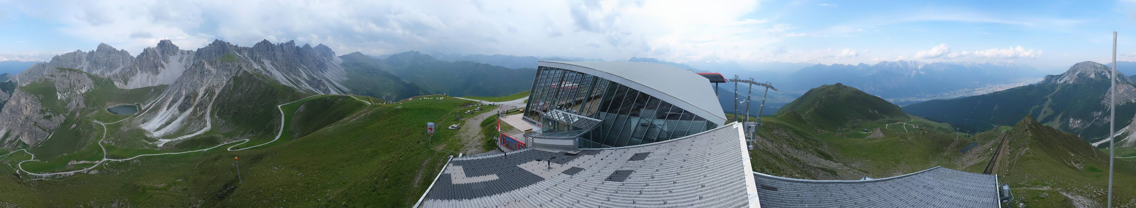 Archiv Foto Webcam Axamer Lizum: Bergstation Olympiabahn