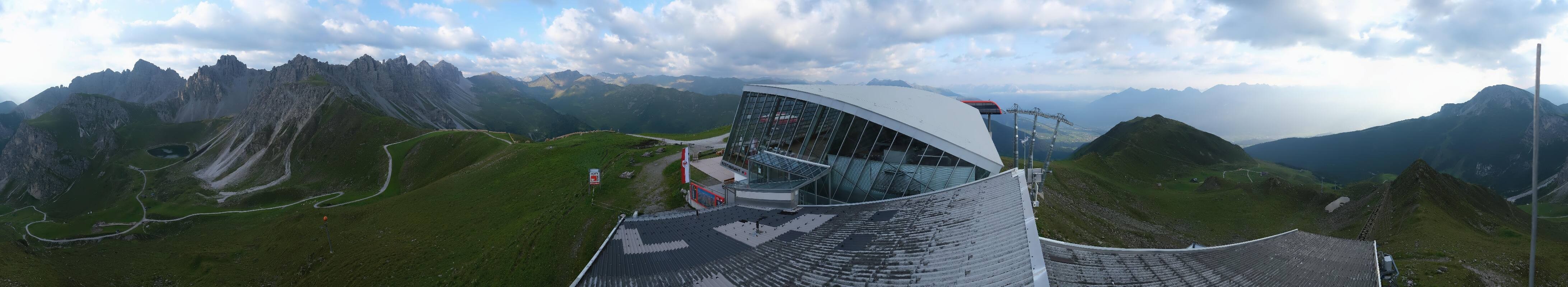 Archiv Foto Webcam Axamer Lizum: Bergstation Olympiabahn