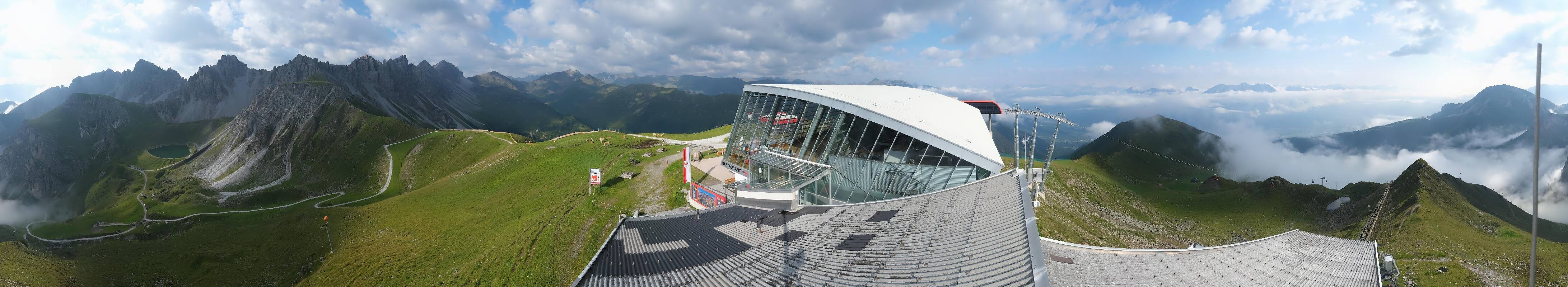 Archiv Foto Webcam Axamer Lizum: Bergstation Olympiabahn