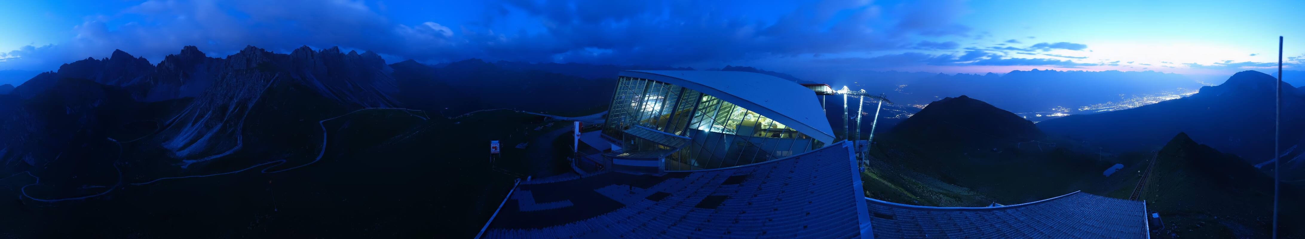 Archiv Foto Webcam Axamer Lizum: Bergstation Olympiabahn