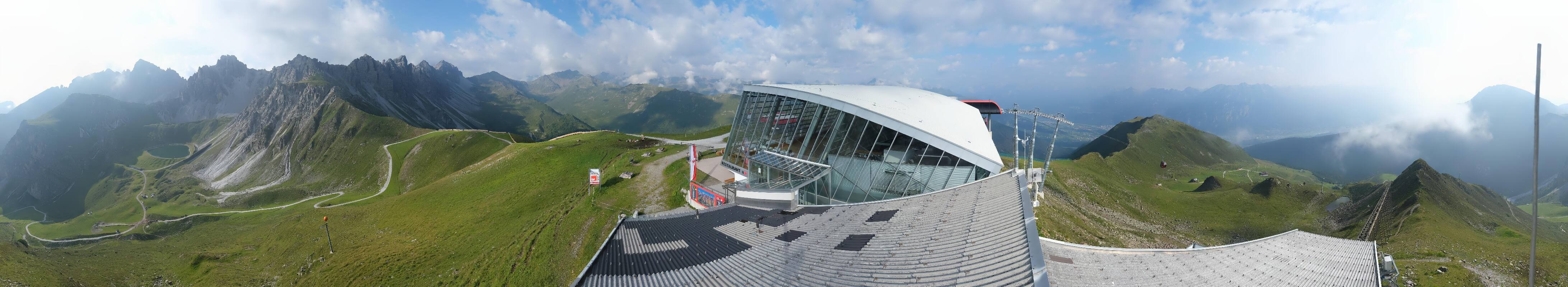 Archiv Foto Webcam Axamer Lizum: Bergstation Olympiabahn