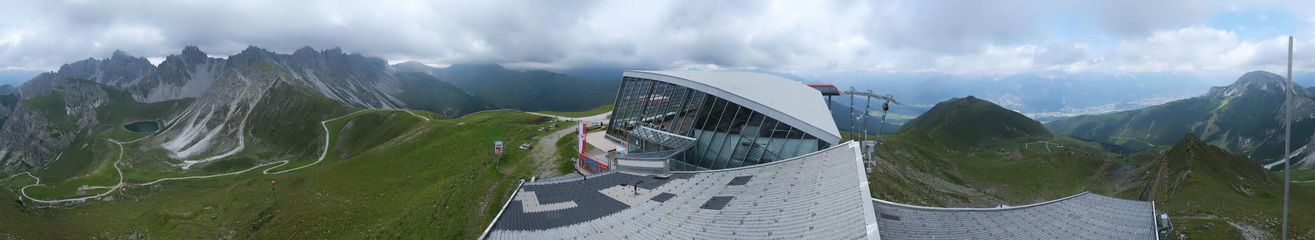 Archiv Foto Webcam Axamer Lizum: Bergstation Olympiabahn