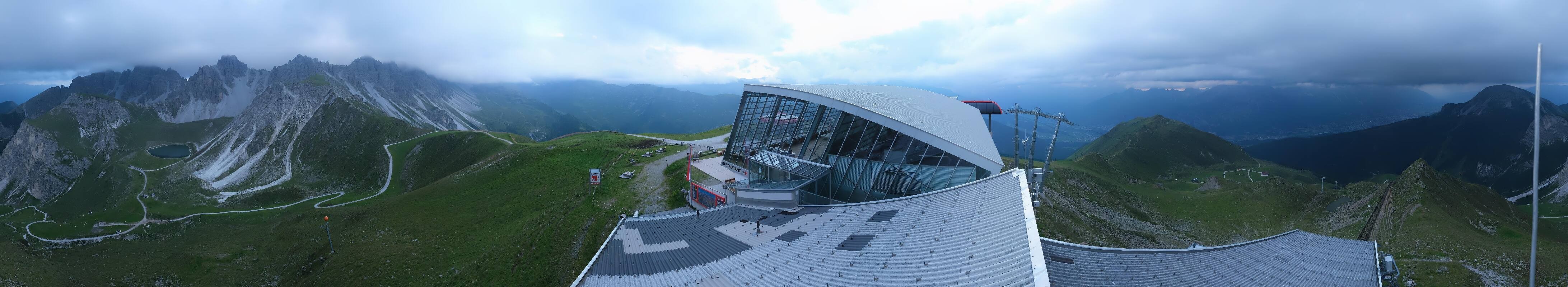 Archiv Foto Webcam Axamer Lizum: Bergstation Olympiabahn