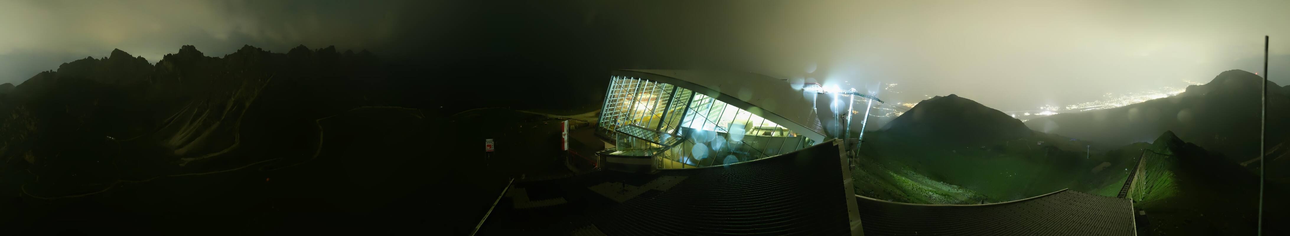 Archiv Foto Webcam Axamer Lizum: Bergstation Olympiabahn