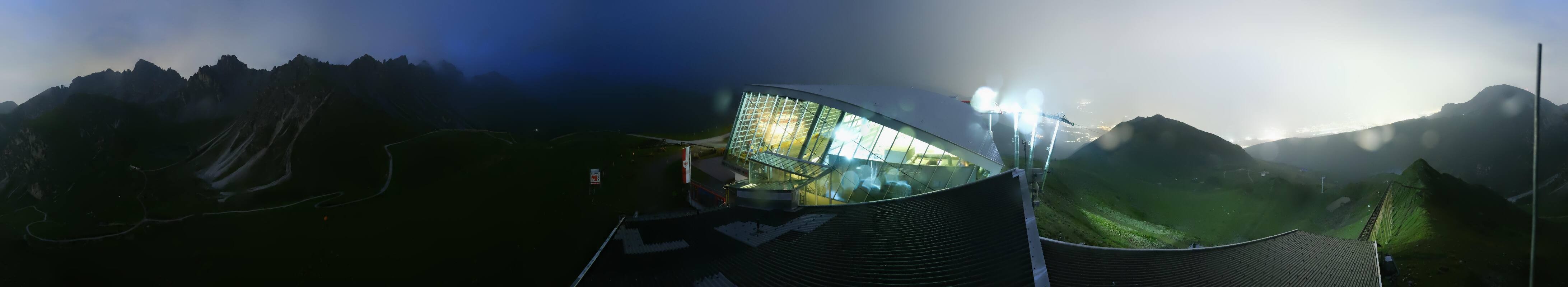 Archiv Foto Webcam Axamer Lizum: Bergstation Olympiabahn