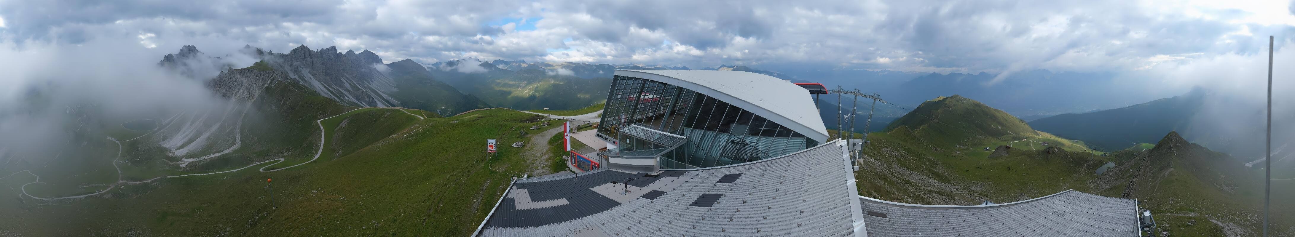 Archiv Foto Webcam Axamer Lizum: Bergstation Olympiabahn