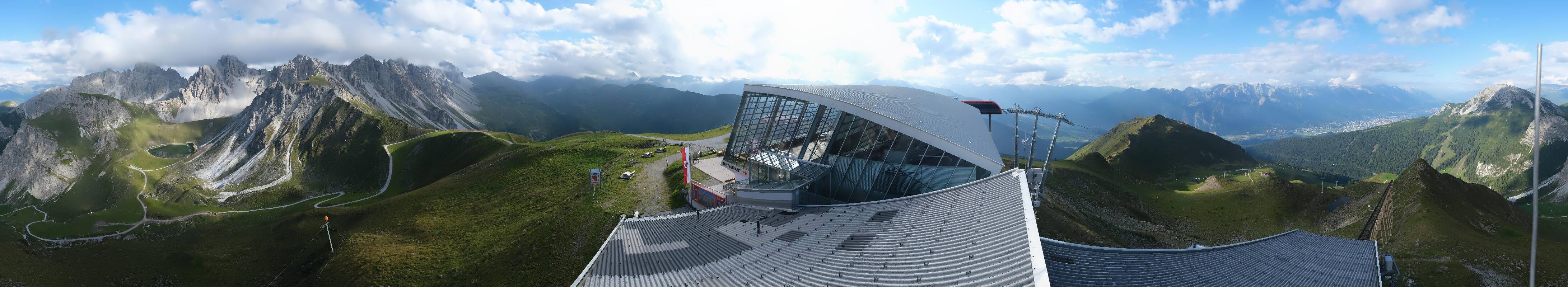 Archiv Foto Webcam Axamer Lizum: Bergstation Olympiabahn
