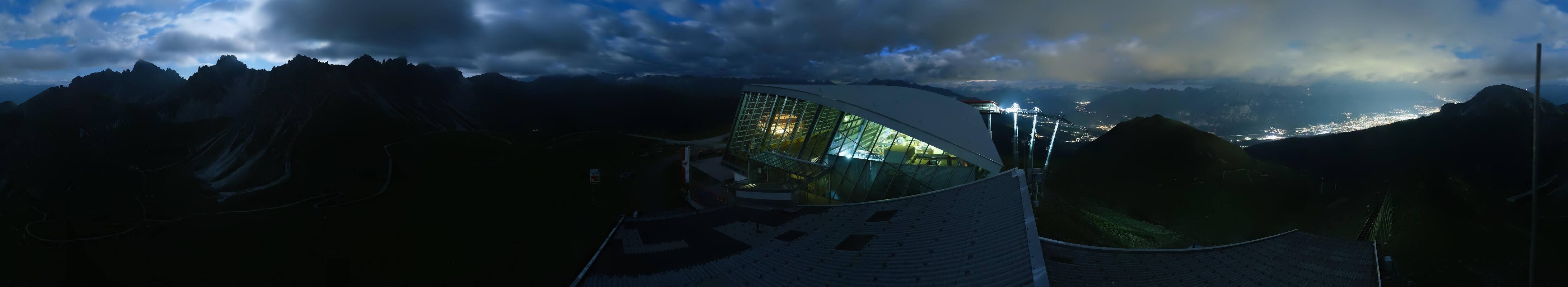 Archiv Foto Webcam Axamer Lizum: Bergstation Olympiabahn