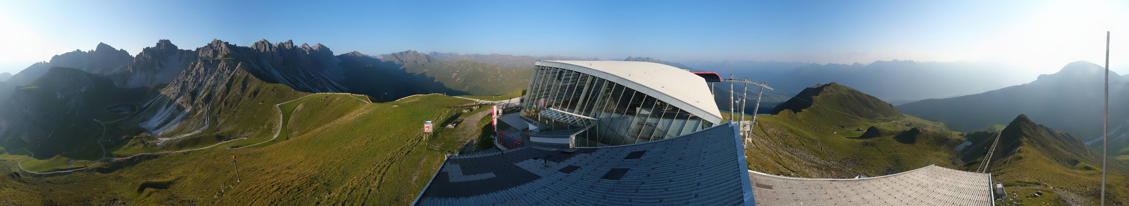 Archiv Foto Webcam Axamer Lizum: Bergstation Olympiabahn