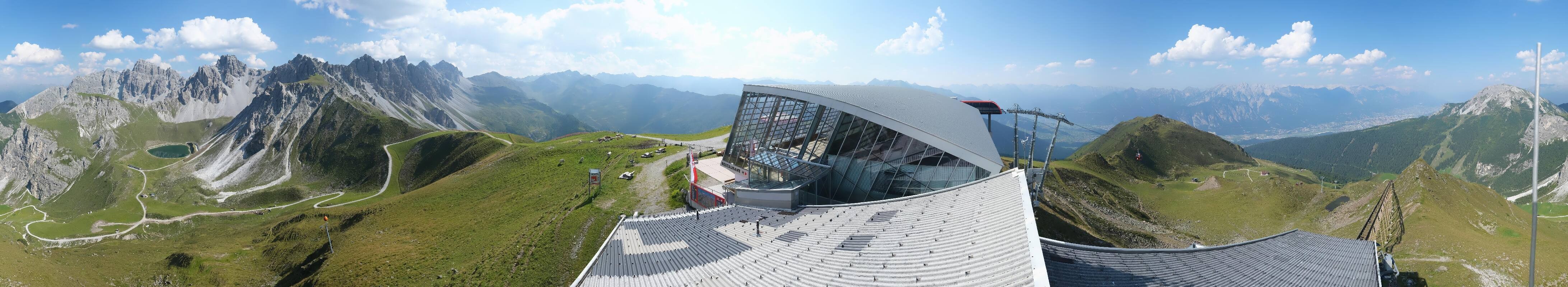 Archiv Foto Webcam Axamer Lizum: Bergstation Olympiabahn