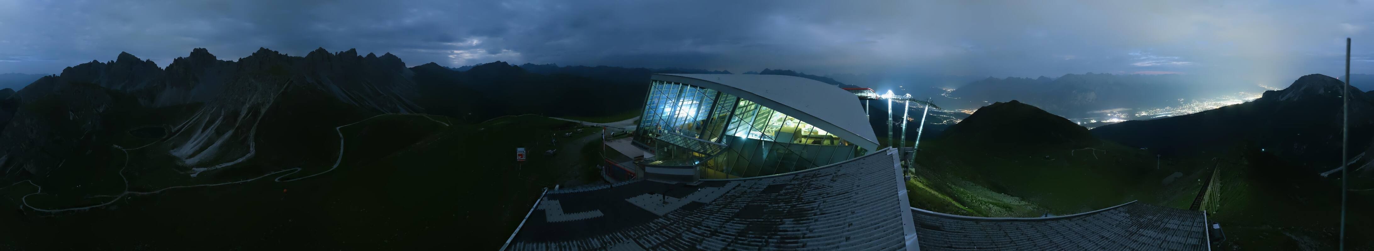 Archived image Webcam Axamer Lizum: Top station Olympia funicular
