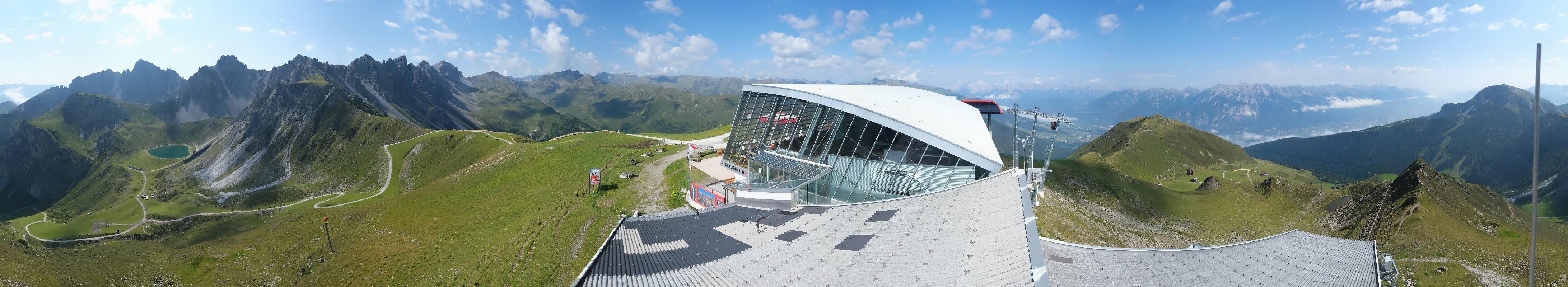 Archived image Webcam Axamer Lizum: Top station Olympia funicular