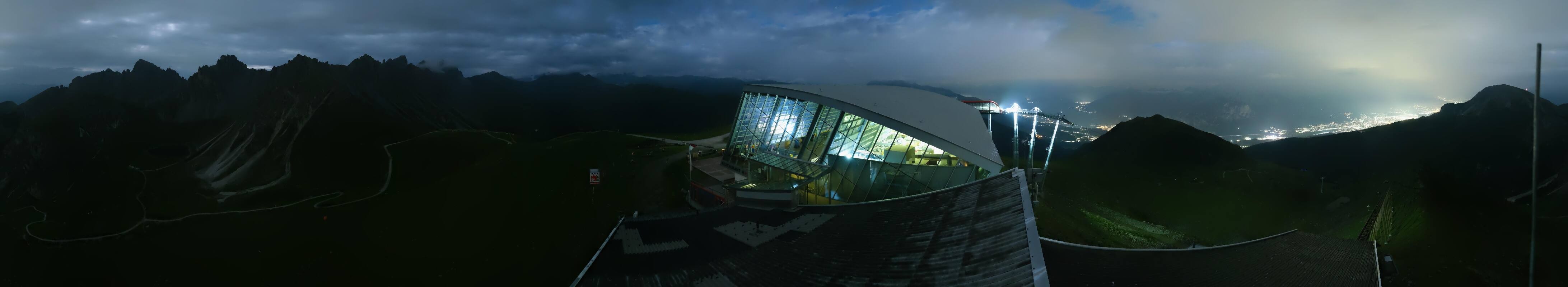 Archiv Foto Webcam Axamer Lizum: Bergstation Olympiabahn