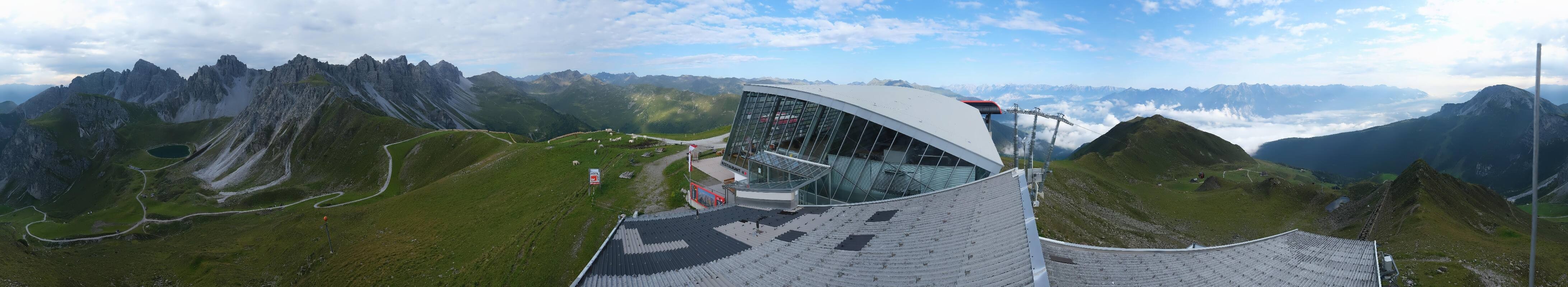 Archiv Foto Webcam Axamer Lizum: Bergstation Olympiabahn