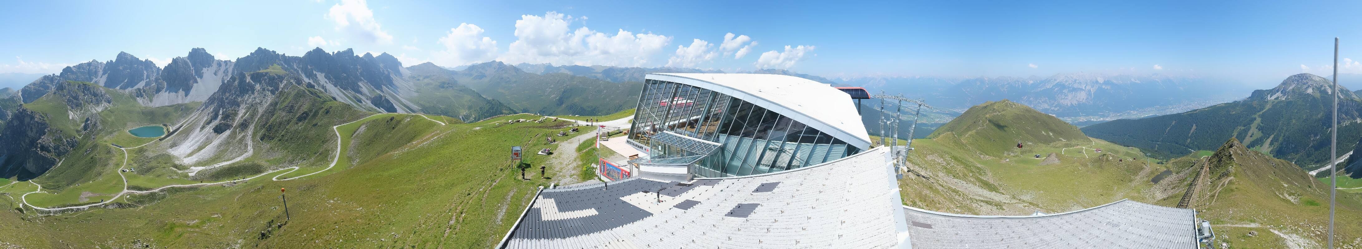 Archiv Foto Webcam Axamer Lizum: Bergstation Olympiabahn