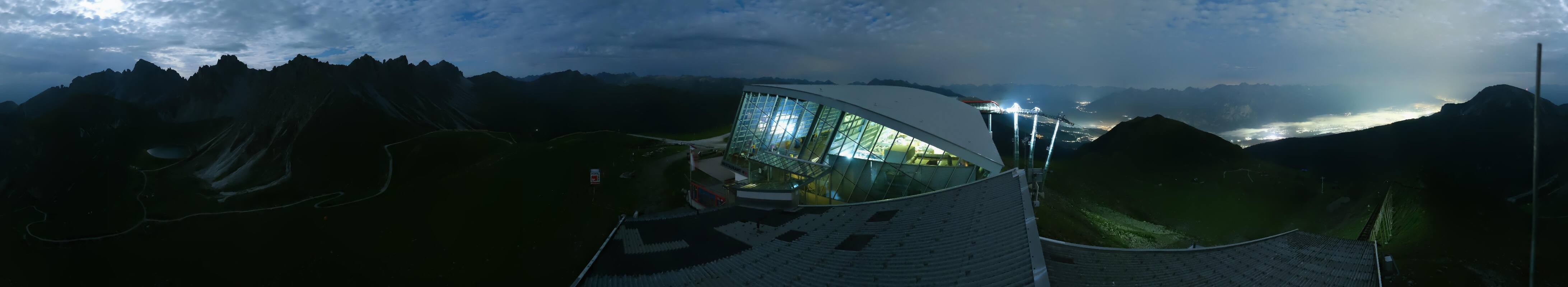 Archiv Foto Webcam Axamer Lizum: Bergstation Olympiabahn