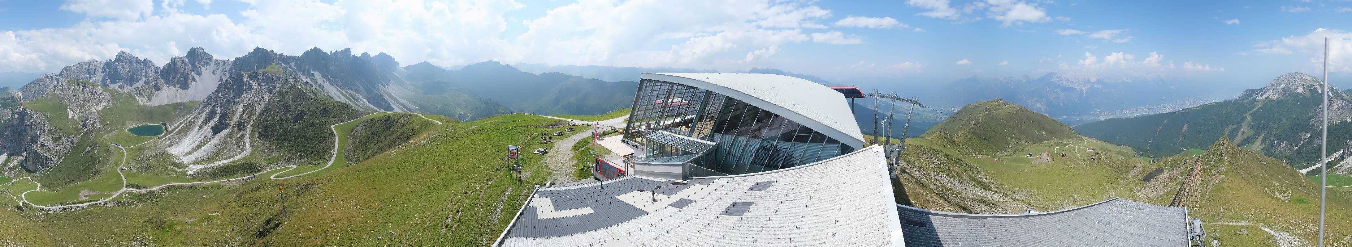 Archiv Foto Webcam Axamer Lizum: Bergstation Olympiabahn