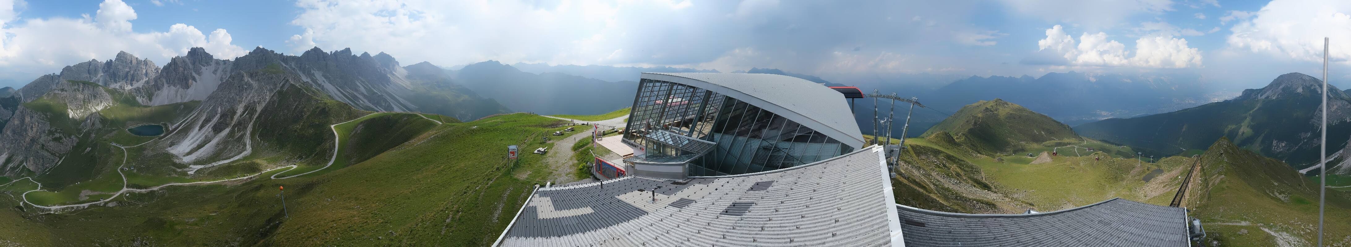 Archiv Foto Webcam Axamer Lizum: Bergstation Olympiabahn