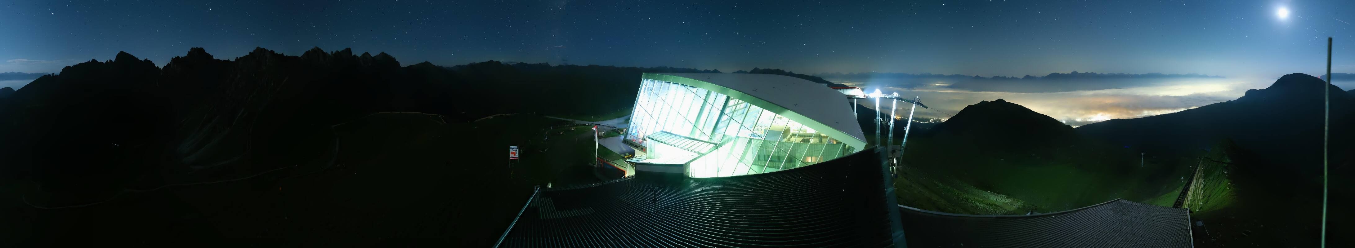 Archiv Foto Webcam Axamer Lizum: Bergstation Olympiabahn