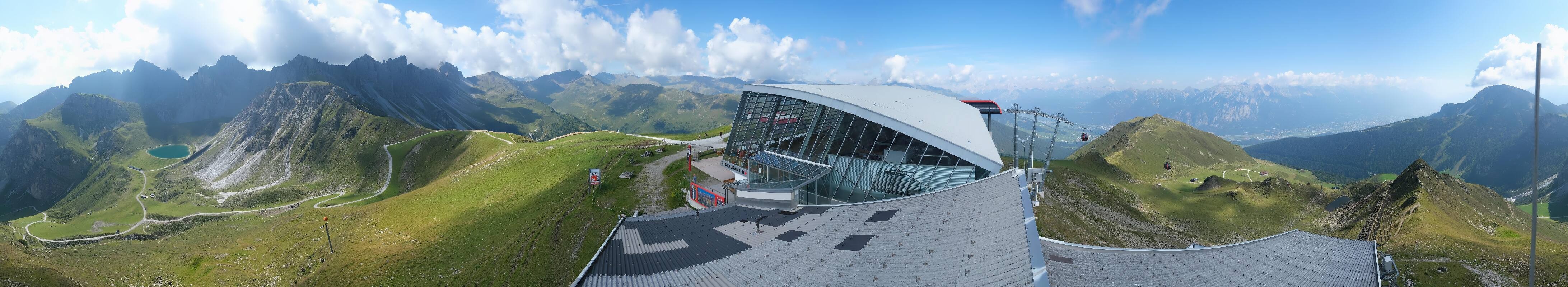 Archiv Foto Webcam Axamer Lizum: Bergstation Olympiabahn