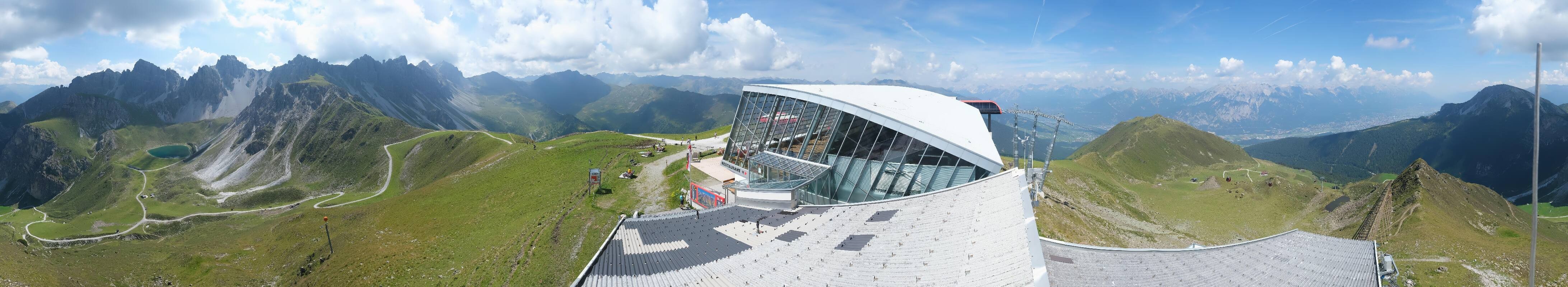 Archiv Foto Webcam Axamer Lizum: Bergstation Olympiabahn