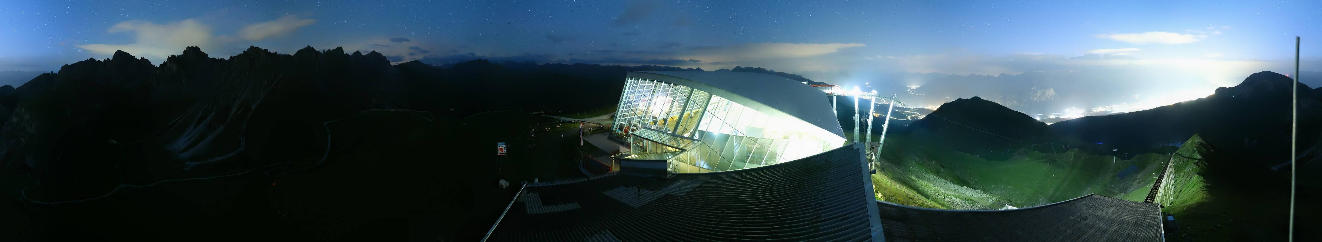 Archived image Webcam Axamer Lizum: Top station Olympia funicular