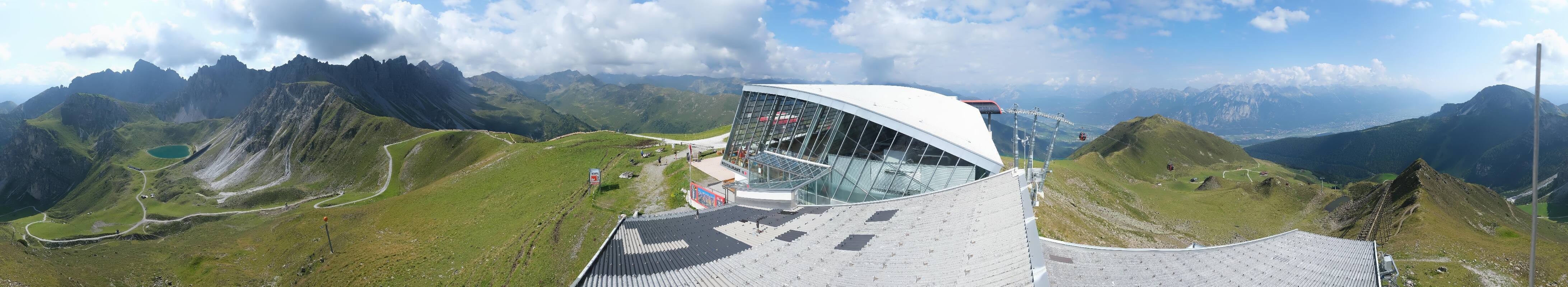 Archived image Webcam Axamer Lizum: Top station Olympia funicular