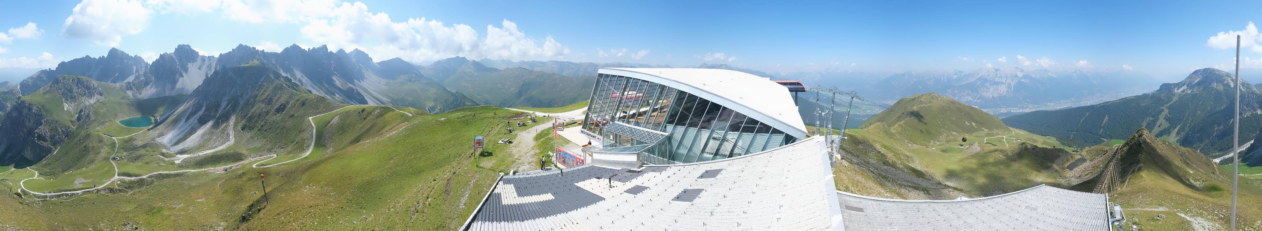 Archiv Foto Webcam Axamer Lizum: Bergstation Olympiabahn