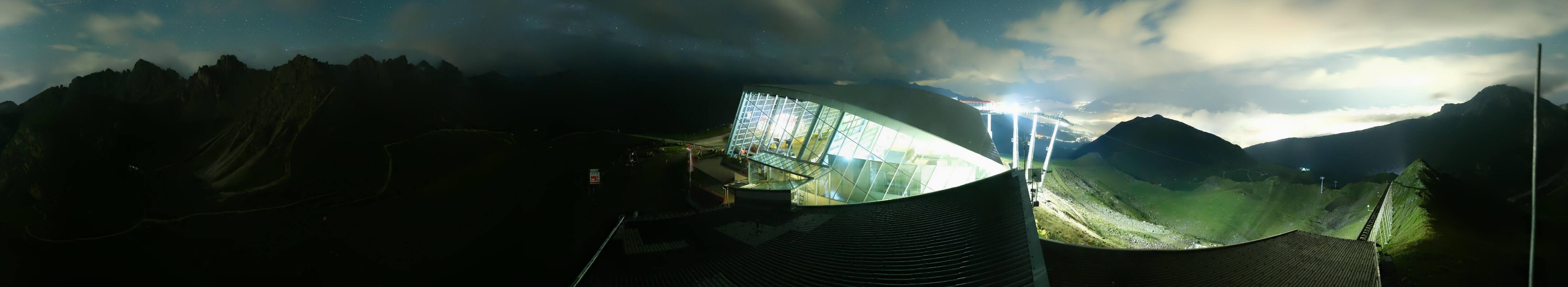 Archiv Foto Webcam Axamer Lizum: Bergstation Olympiabahn