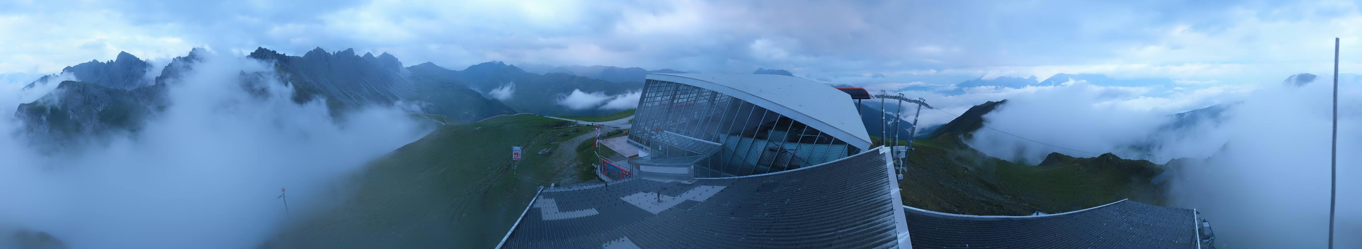 Archiv Foto Webcam Axamer Lizum: Bergstation Olympiabahn