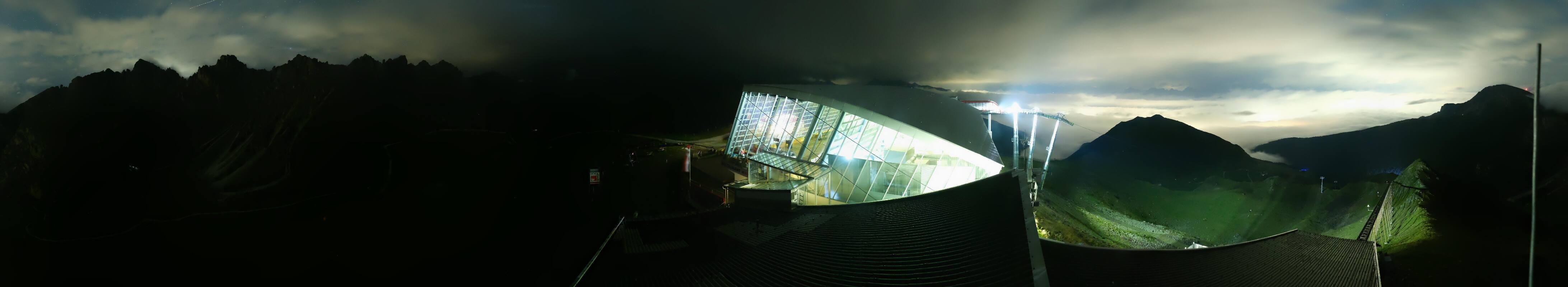 Archiv Foto Webcam Axamer Lizum: Bergstation Olympiabahn