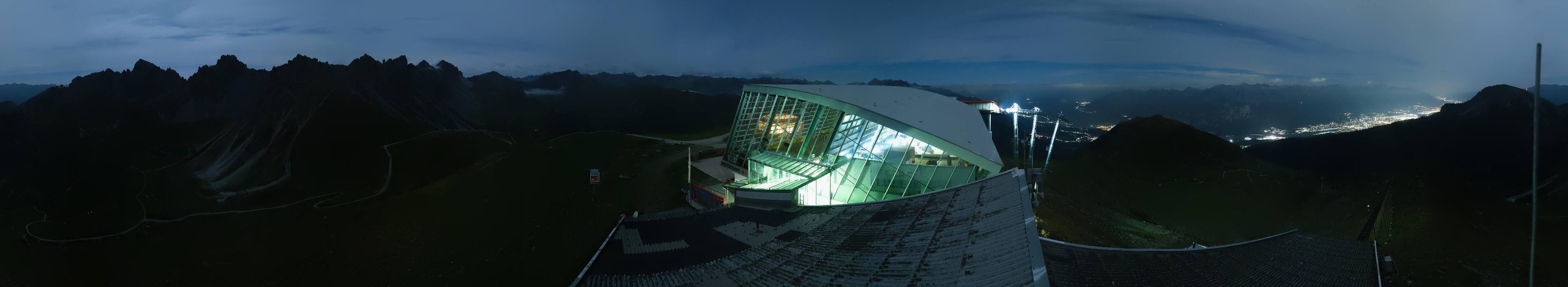 Archived image Webcam Axamer Lizum: Top station Olympia funicular