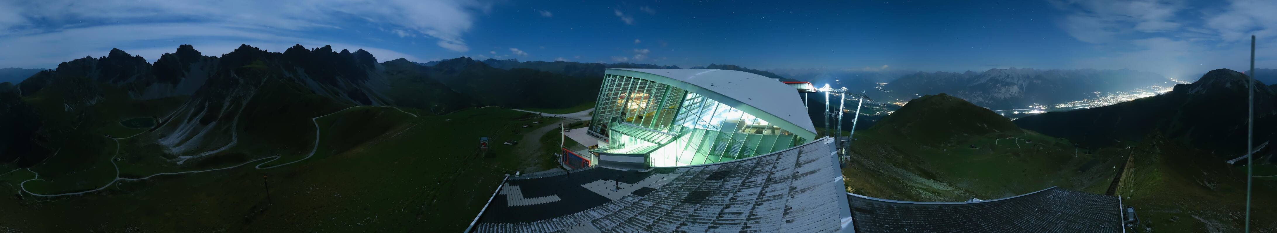 Archived image Webcam Axamer Lizum: Top station Olympia funicular