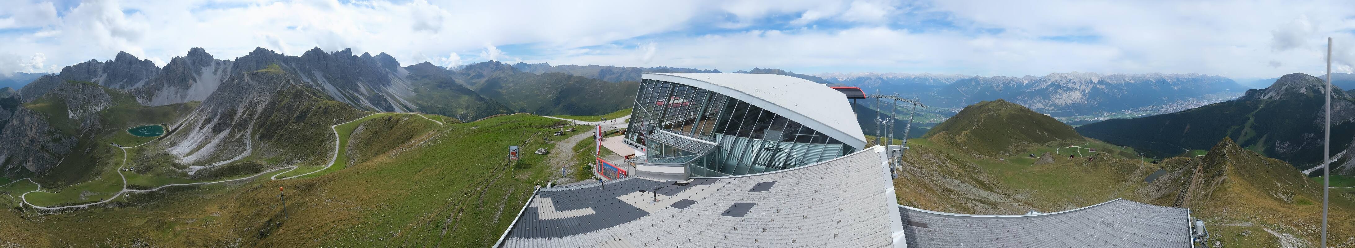Archiv Foto Webcam Axamer Lizum: Bergstation Olympiabahn