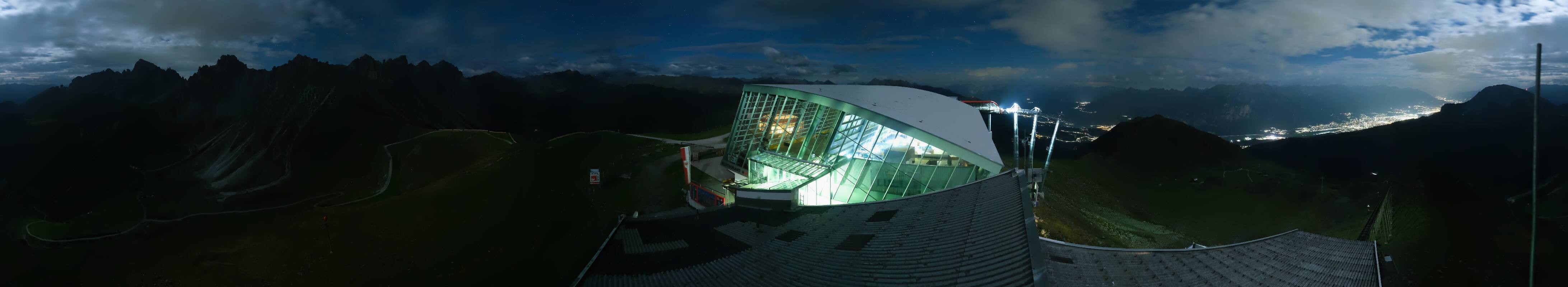 Archived image Webcam Axamer Lizum: Top station Olympia funicular