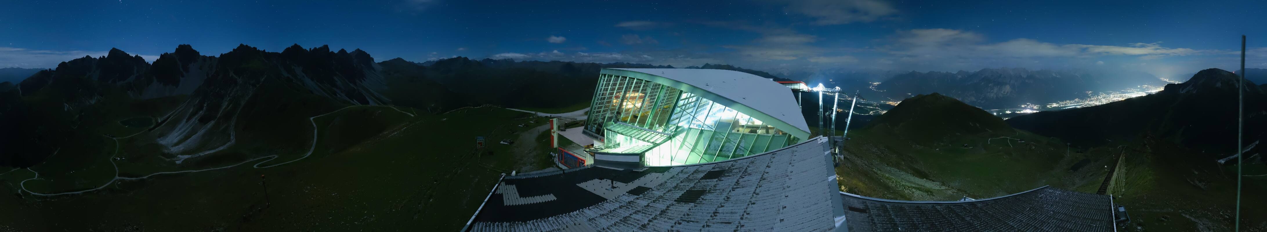 Archived image Webcam Axamer Lizum: Top station Olympia funicular
