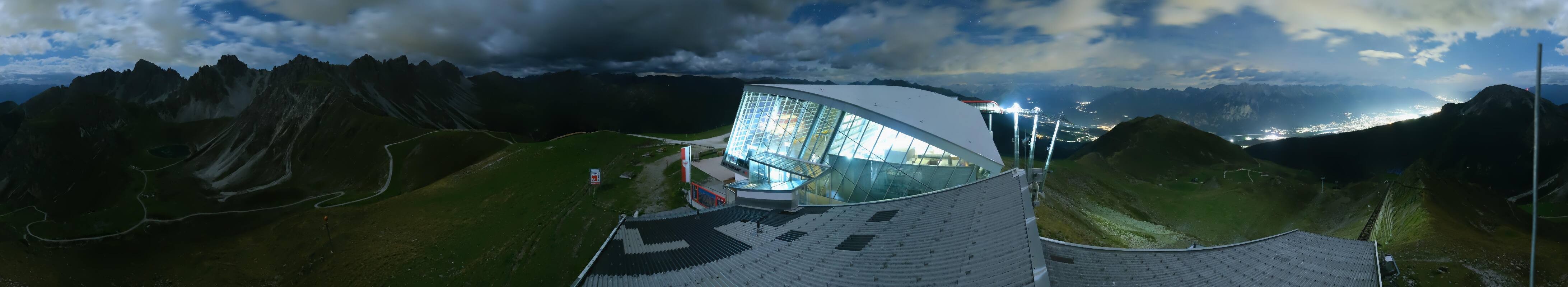 Archiv Foto Webcam Axamer Lizum: Bergstation Olympiabahn