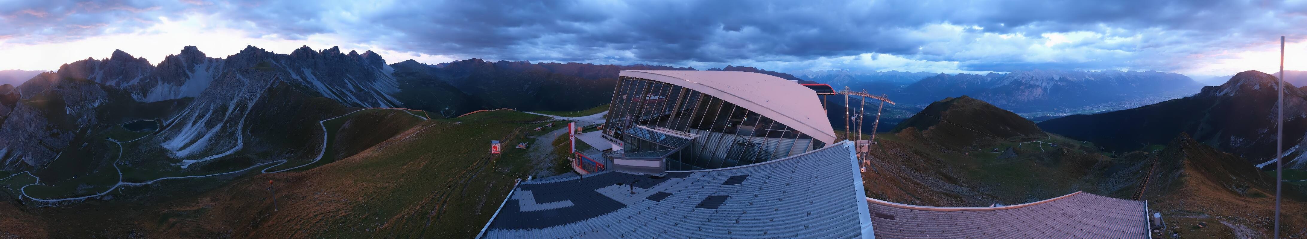 Archiv Foto Webcam Axamer Lizum: Bergstation Olympiabahn